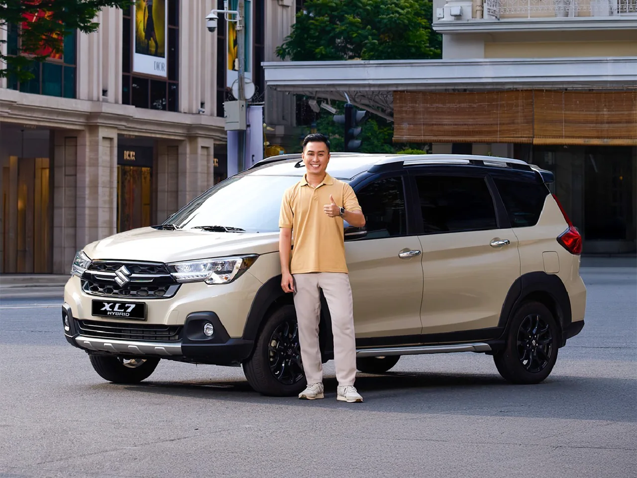 Suzuki XL7 Hybrid
