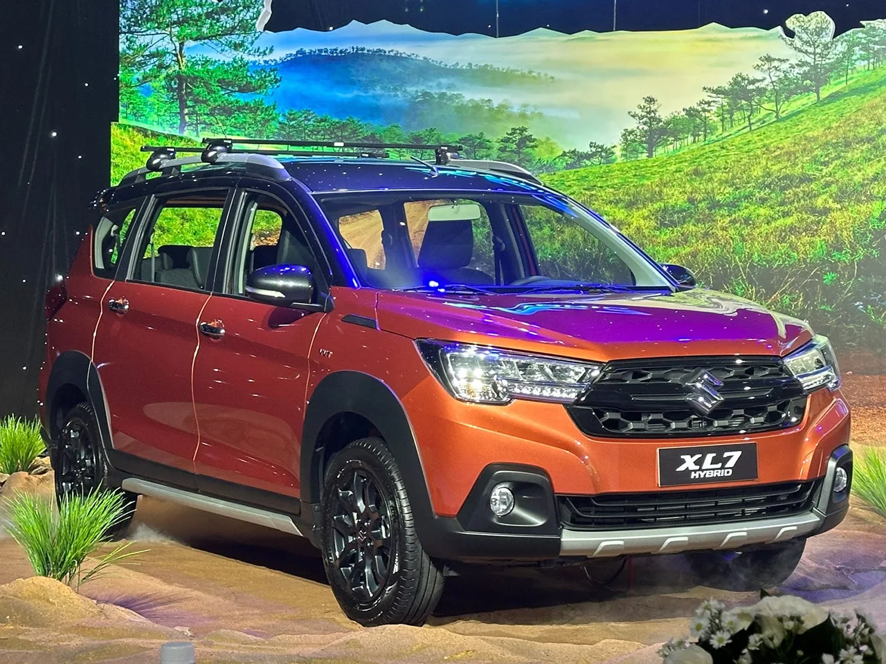 Suzuki XL7 Hybrid